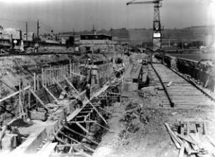Baustelle Staustufe Würzburg/Main