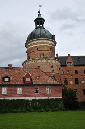 Mariefred - Aussenansicht von Schloss Gripsholm : Aussenansicht des Schlosses Gripsholm, aufgenommen am 22. Juli 2012 in Mariefred