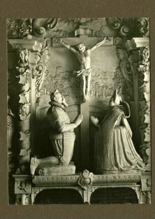 Schloßkirche. Grabmal Emrichs von Leiningen und seiner Gemahlin. A. Löwenberg