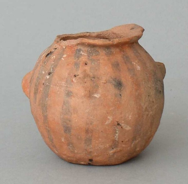 Clay vessel