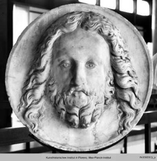Marmortondo mit dem Sacro Volto und Inschriftentafel : Marmortondo mit dem Sacro Volto