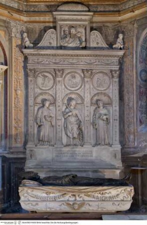 Altar mit der heiligen Katharina, den heiligen Antonius von Padua und Vincenz