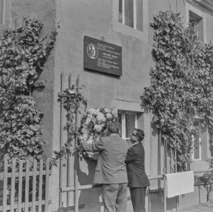 Gedenkfeier am Geburtshaus von Arnost Bart