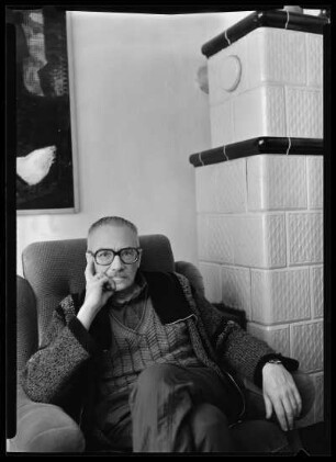 Jan (Johann) Paul Nagel (sorb. Jan Pawoł Nagel, * 08.05.1934 in Lohsa, † 21.05.1997 in Litschen), Litschen bei Lohsa; sorbischer Komponist