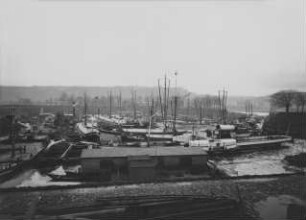 Hafen bei Koblenz-Lützel/Rhein
