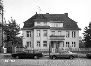 Gemeindehaus & Pfarrhaus & Einfriedung; Berlin, Reinickendorf
