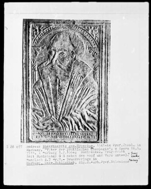 Bildnis Andreas Hyperius (1511-1564), 1641-1564 Professor der Theologie in Marburg auf einem Buchdeckel