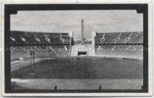 Reichssportfel, Olympia-Stadion. Blick auf den Glockenturm