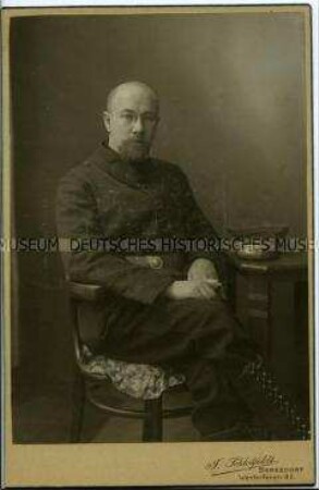 Porträt eines Mannes im Uniformrock, Carte de Visite