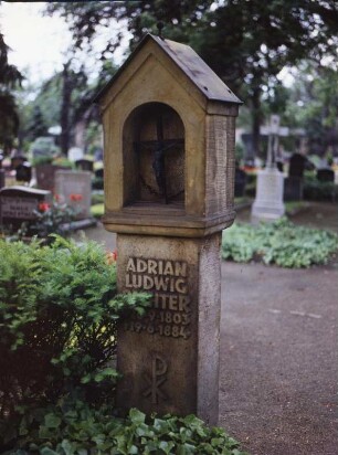 Grabmal von Ludwig Richter : Grabmal von Ludwig Richter. Sandstein, Metall, gegossen (nach 1884). Dresden-Friedrichstadt, Neuer (Äußerer) Katholischer Friedhof