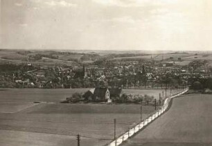 Döbeln und das Muldental oberhalb von Döbeln vom Staupitzberg aus. Ortsteil des Döbelner Beckens bis zur Talenge bei Hermsdorf