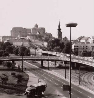 Ungarn, Budapest, Elisabethbrücke, Auffahrt