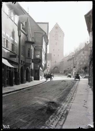 Obertor mit Marktstraße