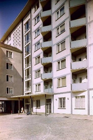 Dresden. Neubaublock in der Borsbergstraße
