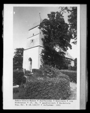 Dorfkirche — Westturm