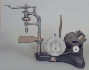 Bohrmaschine (Bohrmaschine mit Motor und Transmission)