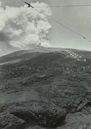 Italien, Vesuv. Zahnradbahn, um 1930 (HAPAG-Mittelmeerfahrt der Oceana Leonhardt 1929)