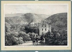 Blick vom Königsplatz im Forstgarten auf die Tharandter Burgruine und die Berg- und Stadtkirche, rechts und links der Ort und im Hintergrund das Weißeritztal in Richtung Hainsberg (Freital)