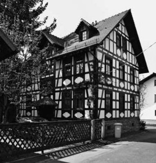 Rabenau, Uferstraße 11