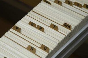 Sächsische Landesbibliothek - Staats- und Universitätsbibliothek Dresden, Zentralbibliothek. Alphabetischer Katalog (1974-1993) der ehemaligen Universitätsbibliothek