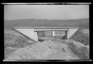 Tuttlingen, neue Donaubrücke (Straßenüberführung)