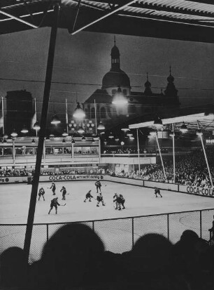 Archivfotografie "mannheim_sportstaetten_eisstadion_p1154m"
