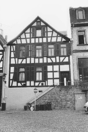 Wohnhaus, Fachwerk; Gelnhausen, Obermarkt 12