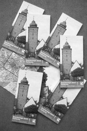 Publikationsreihe des Stadtplanungsamts "Spazierwege durch Karlsruhe". Nr. 1/Durlach