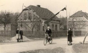 Schanze für Hochzeitsgäste in Rohne : Zašlahanje dróhi za kwasnych hosći ze “šancu” w Rownom