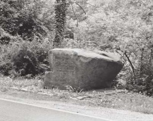 Napoleonstein der Gemeinde Schönberg