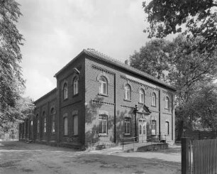 Wurzen. Turnhalle, Dr.-Rudolf-Friedrichs-Straße 29. Eingangsseite