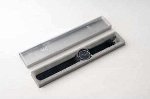 Modellnummer 4789, quartz analog AW 10 (Armbanduhr in Originalverpackung)