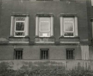 Wurzen, Alte Nischwitzer Straße 3. Wohnhaus. Erdgeschoßfenster