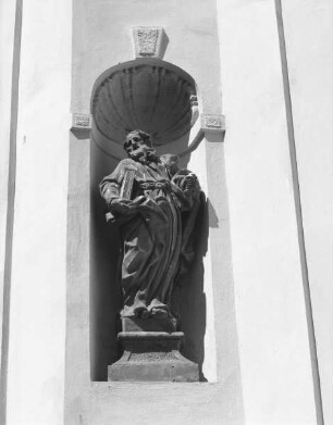 Nischenfigur des heiligen Paulus