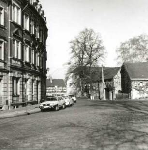 Dresden-Pieschen. Wohnbebauung an der Einmündung von Altpieschen in die Mohnstraße (links: Nr. 46). Blick nach Norden