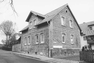 Wohnhaus; Gründau, Zingelweg 2