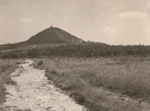 Zittauer Gebirge. Lausche (793 m). Ansicht von Nordwest
