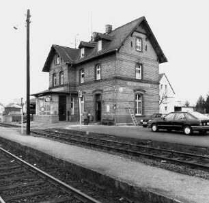 Bahnhof; Reichelsheim, Bahnhofstraße 14, Eisenbahn