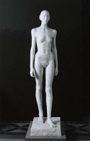 Große weibliche Figur