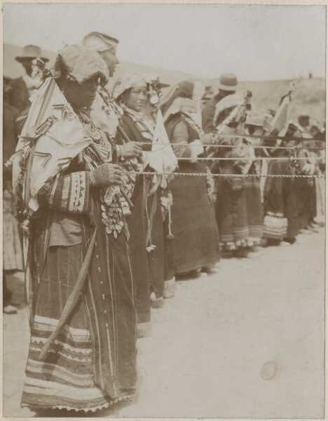 "Danse indienne (bolivienne) chilienne" (OT)