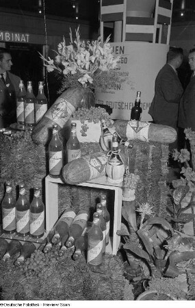 Messestand mit Lebensmitteln