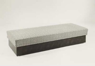 Liege mit Bettkasten (Modell EW 526/7)