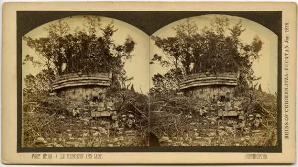 El Caracol Observatory (with members of the expedition)