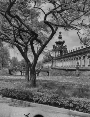 Dresden-Altstadt. Zwinger. Kronentor
