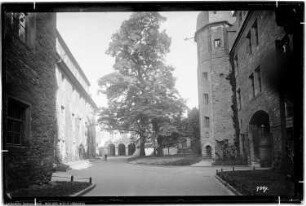Merseburg, Schloß, Hof