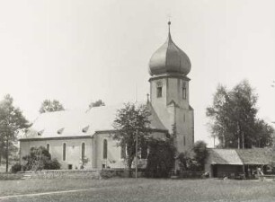 Hinterzarten, Katholische Pfarrkirche Maria-in-der-Zarten. Ansicht von Südosten