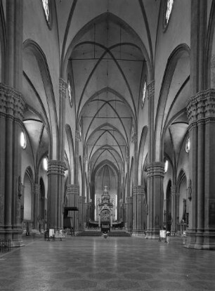 San Petronio — Langhaus