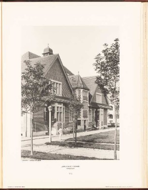 Irrenhaus, Berlin-Buch: Vorderansicht Landhaus für Männer (aus: Neubauten der Stadt Berlin, Bd. VII, 1908)