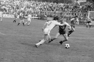 Freiburg im Breisgau: Freiburger FC gegen SC Freiburg