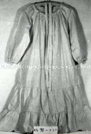 Kleid mit Gürtel
